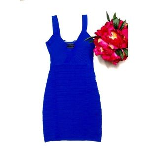 Épique Moì Royal Blue Bodycon Midi Dress
